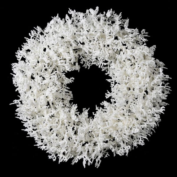 White Snowy Wreath - WowCornwall