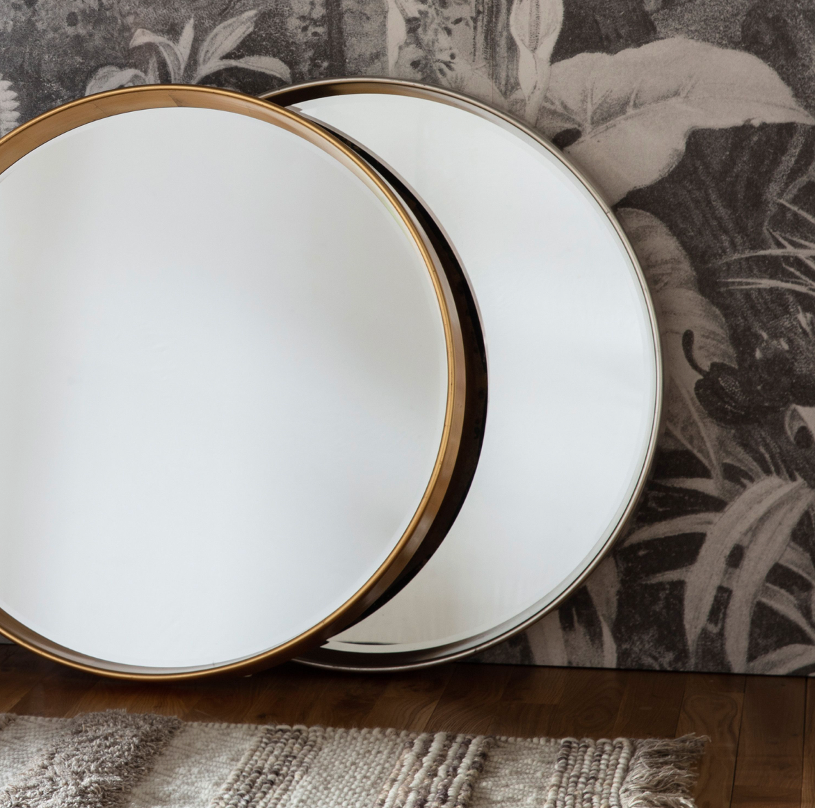 Harvey Round Mirror in white, gold & silver (w)950mm x (d)90mm x (h)950mm - WowCornwall