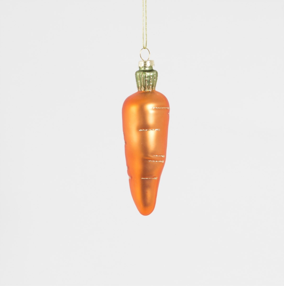 Winter Veggies Carrot Shaped Bauble Orange - WowCornwall