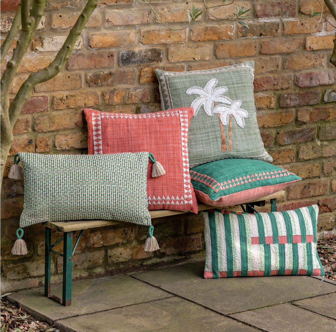 Isla Woven Cushion Showerproof - Green - WowCornwall