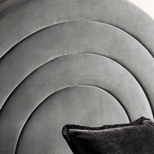 Arch 5' Bedstead Elephant 1650x2220x1535mm - WowCornwall