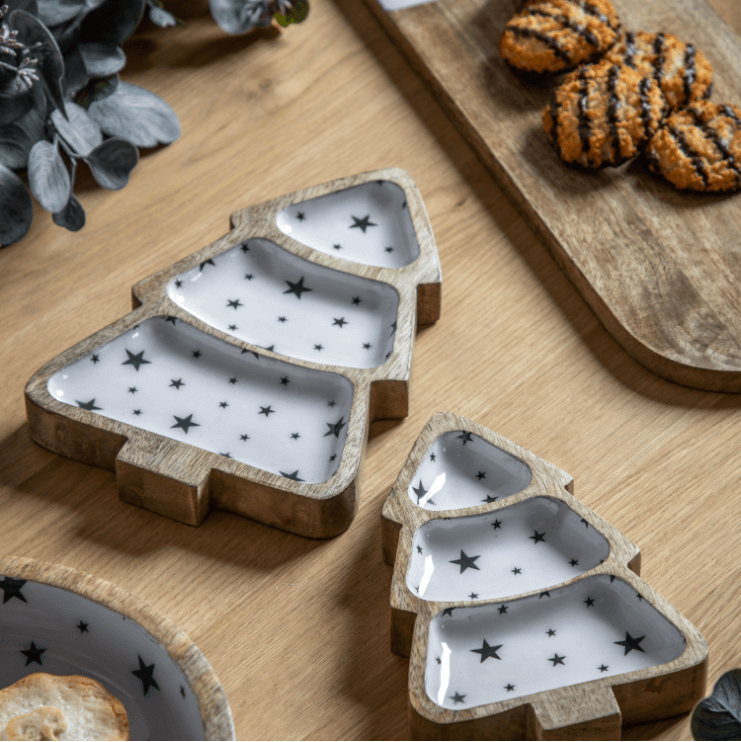 Starry Xmas Tree Nibbles Platter Small - WowCornwall