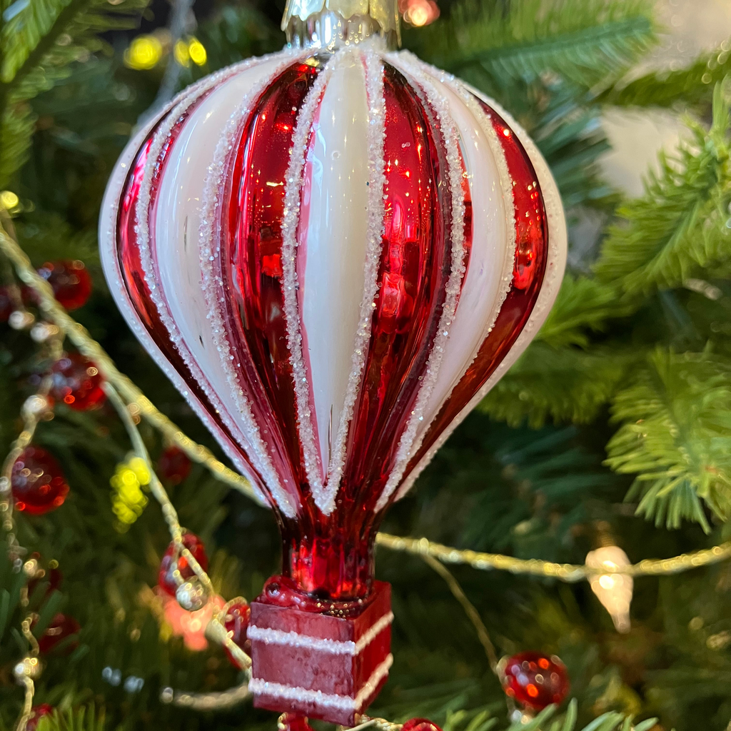 Red/White Air Balloon Bauble Decoration - WowCornwall