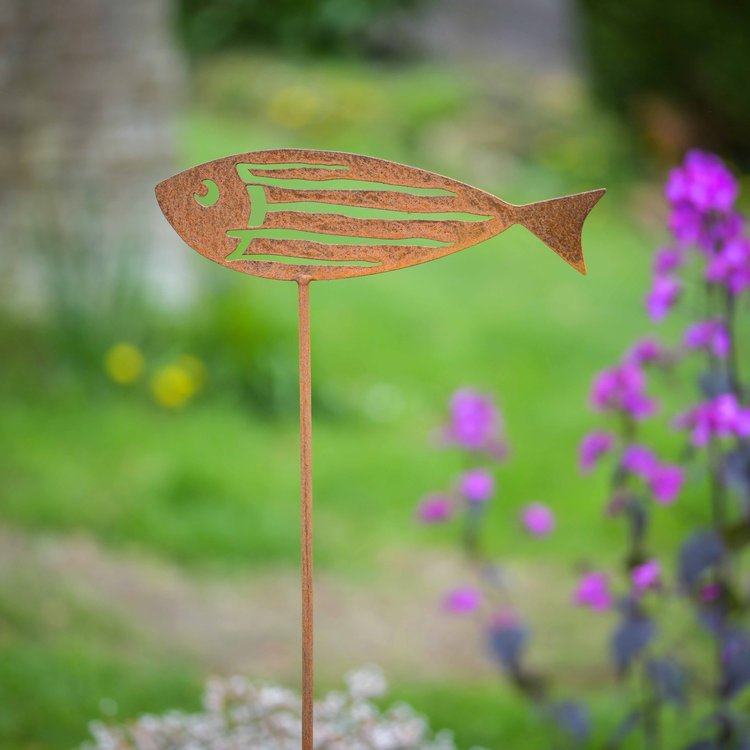 Fish 6 sculpture with stake - WowCornwall